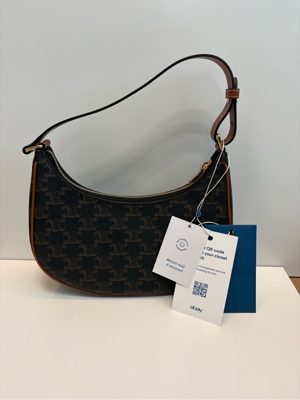 ✨Celine Ava- Monogram Triomphe Canvas- Never Used✨